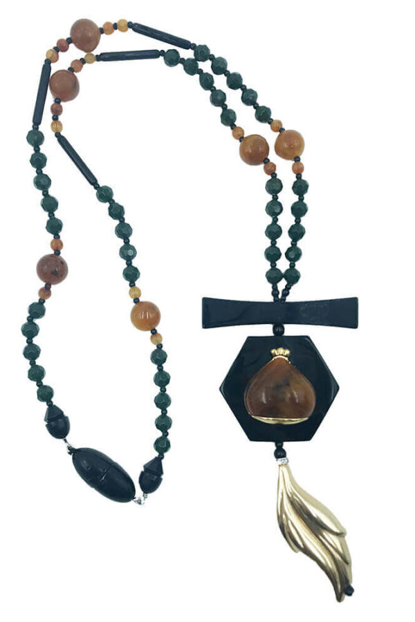 Angela Caputi Collar Cas